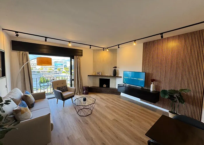 Modern And Cosy Apartment In The Heart Of Puerto Banus