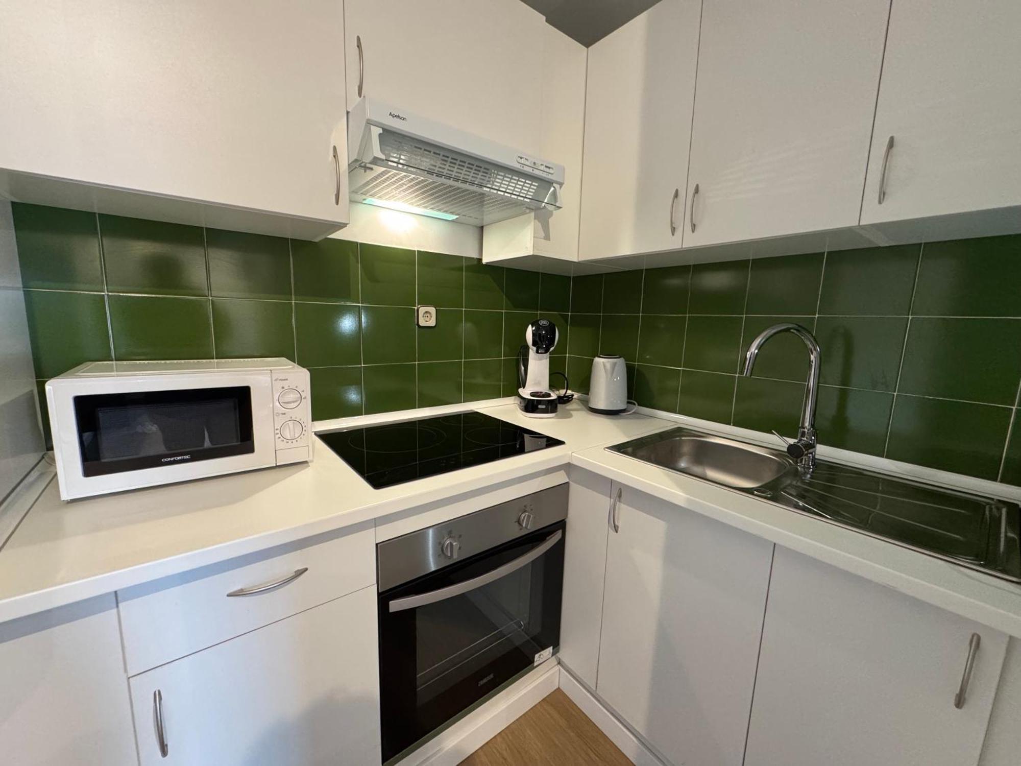 Apartment Modern And Cosy In The Heart Of Puerto Banus Marbella