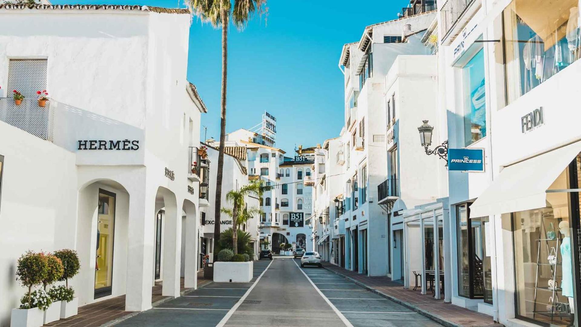 Modern And Cosy In The Heart Of Puerto Banus * Marbella